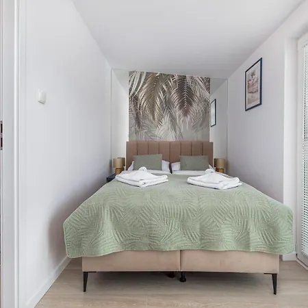 Apartament Port By Renters Apartment